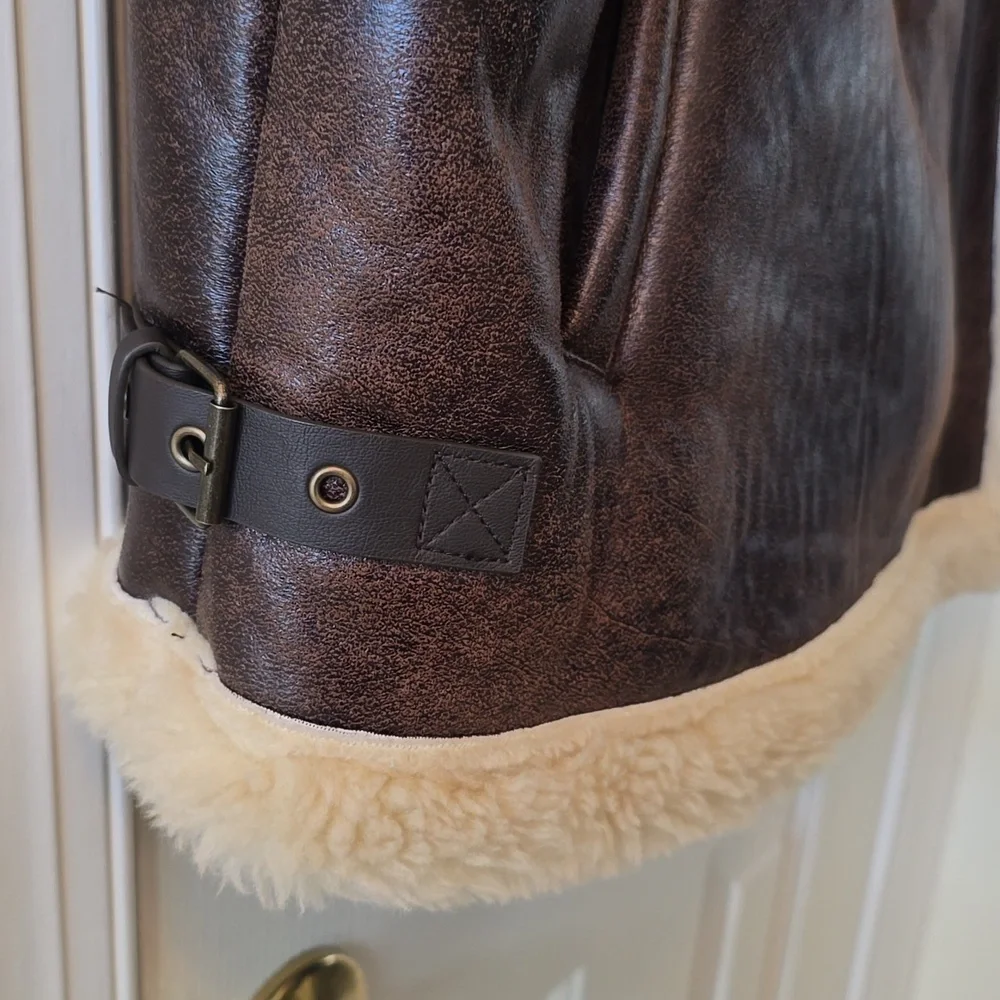 ARIZONA JEAN CO WOMENS JUNIOR SIZE BROWN IMITATION LEATHER AND FAUX FUR VEST XXL_6